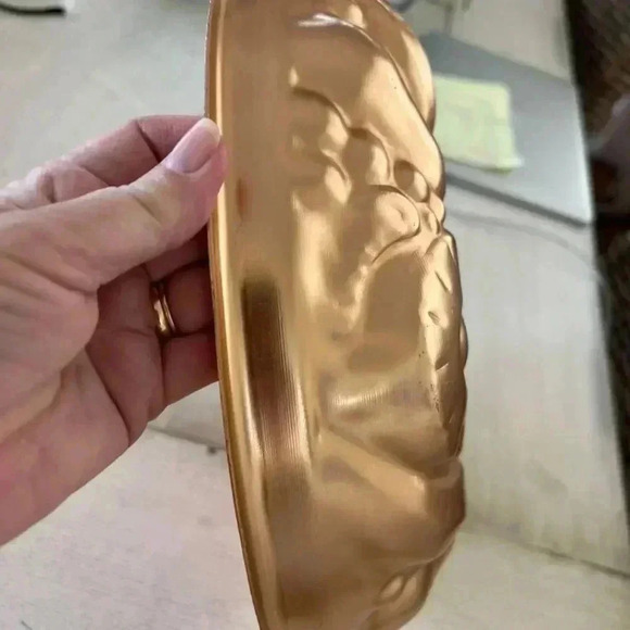 Vintage Copper Jello Mold Bundt Pan - Picture 4 of 6